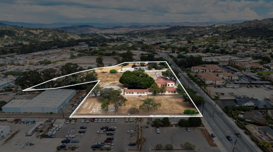 2647 N Ventura Avenue, Ventura, California 93001, ,Education,For Sale,N Ventura Avenue,1126