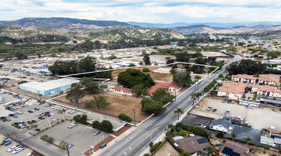 2647 N Ventura Avenue, Ventura, California 93001, ,Education,For Sale,N Ventura Avenue,1126