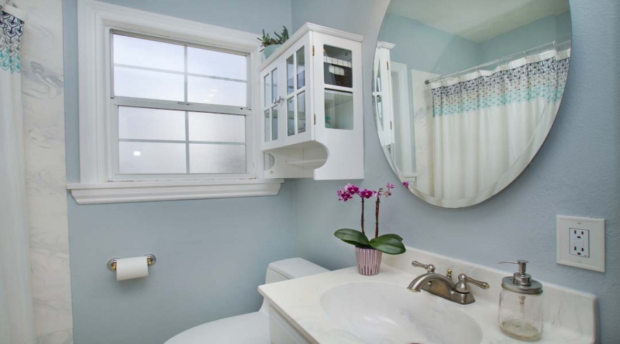 826 Dowling Blvd, San Leandro, California 94577, 3 Bedrooms Bedrooms, ,1 BathroomBathrooms,Single Family House,Sold,Dowling Blvd,1014