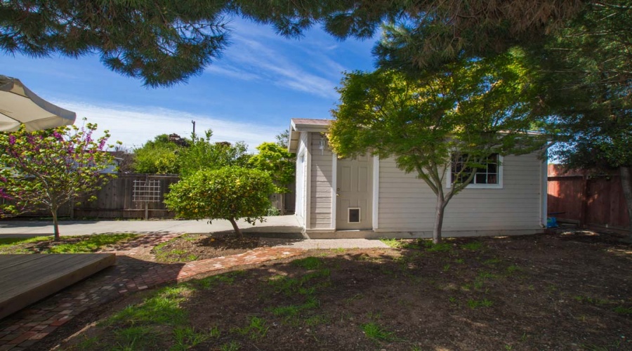 826 Dowling Blvd, San Leandro, California 94577, 3 Bedrooms Bedrooms, ,1 BathroomBathrooms,Single Family House,Sold,Dowling Blvd,1014