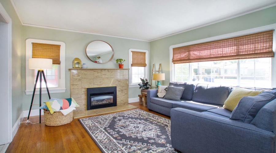 826 Dowling Blvd, San Leandro, California 94577, 3 Bedrooms Bedrooms, ,1 BathroomBathrooms,Single Family House,Sold,Dowling Blvd,1014