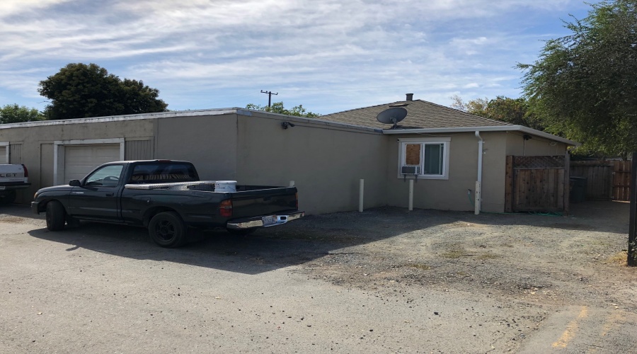54 Alturas Ave, Pittsburg, California 94565, ,Multi-Family House,Sold,Alturas,1061